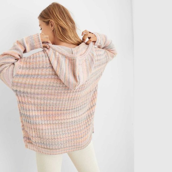 AERIE Street Comfy Oversized Chunky Knit Wool Blend Sweater Hoodie Medium - Picture 2 of 11